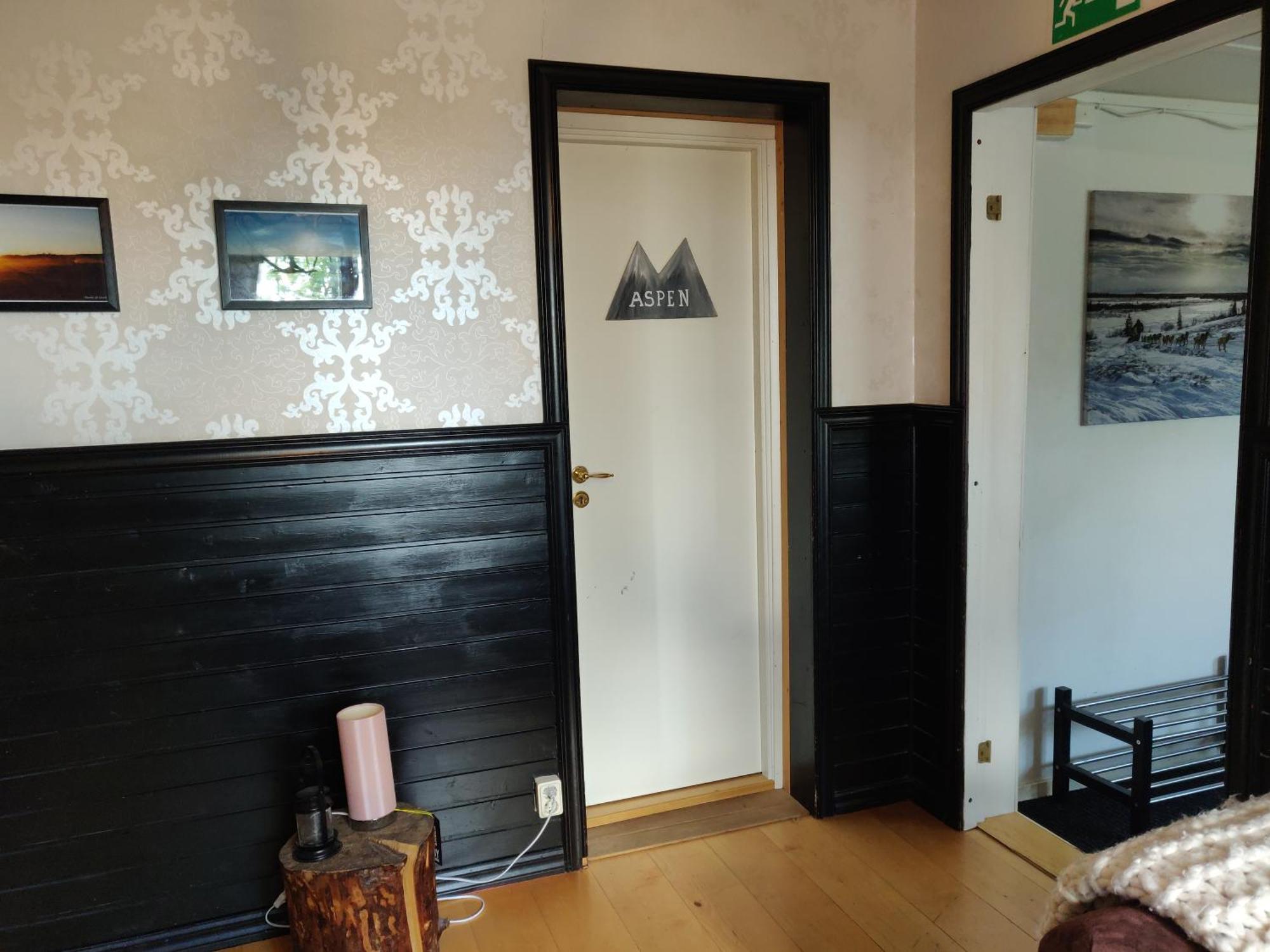 Husky Lodge Hostel Kiruna Oda fotoğraf